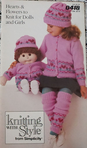 Simplicity  Knitting With Style Booklet